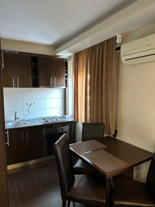 APARTAMENT 2 CAMERE, SEMIDECOMANDAT, ULTRACENTRAL