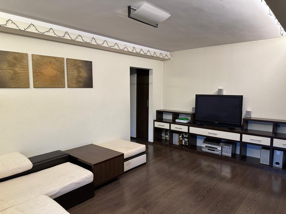 APARTAMENT 2 CAMERE, SEMIDECOMANDAT, ULTRACENTRAL