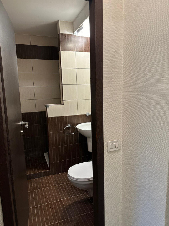APARTAMENT 2 CAMERE, SEMIDECOMANDAT, ULTRACENTRAL
