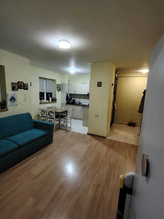 APARTAMENT 3 CAMERE, OPEN SPACE, TATARASI, BLOC DIN 2010,ETAJ INTERMEDIAR