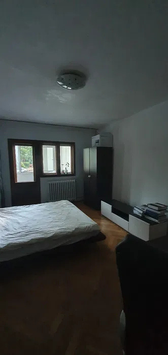 APARTAMENT 2CAMERE,DECOMANDAT,CENTRU-GARA
