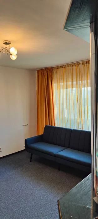 APARTAMENT 3 CAM, DECOMANDAT, ZONA GARII,ETAJUL 3 , BLOC CU LIFT, PET FRIENDLY