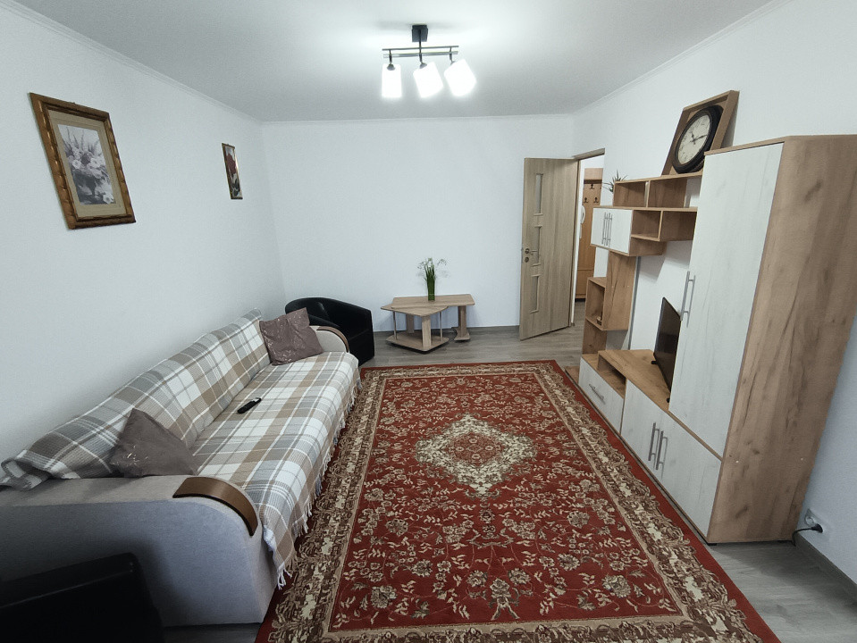 Apartament 2 camere decomandat, Nicolina, zona excelenta!
