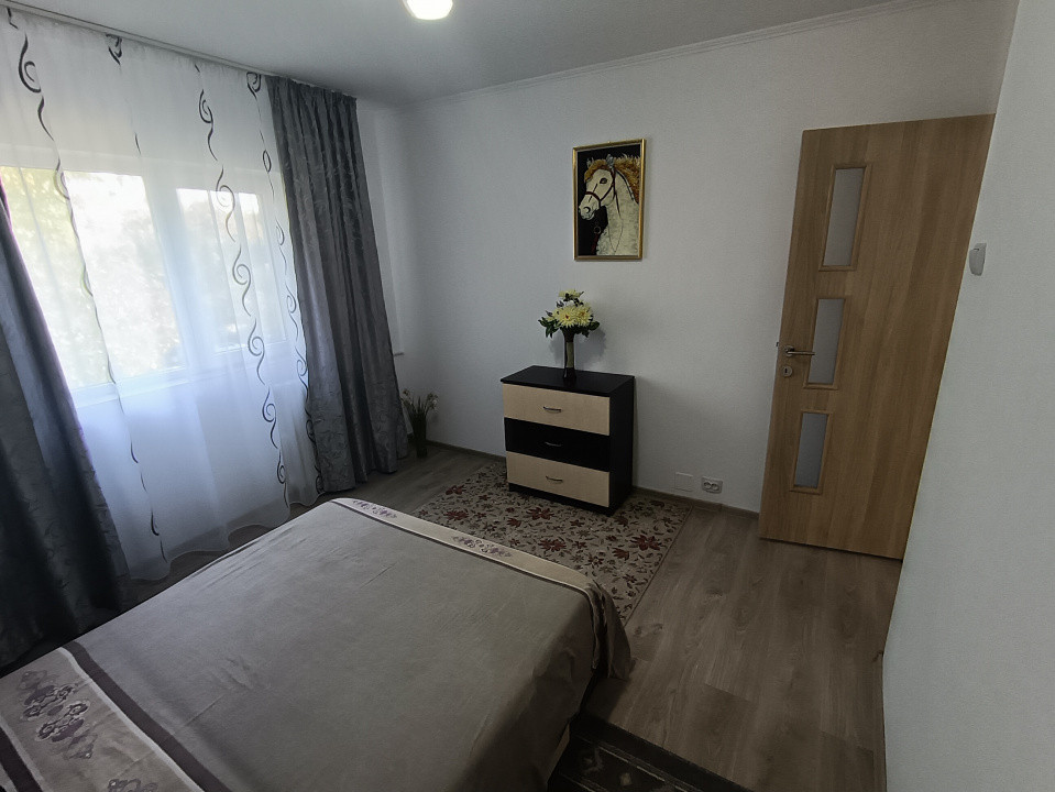 Apartament 2 camere decomandat, Nicolina, zona excelenta!
