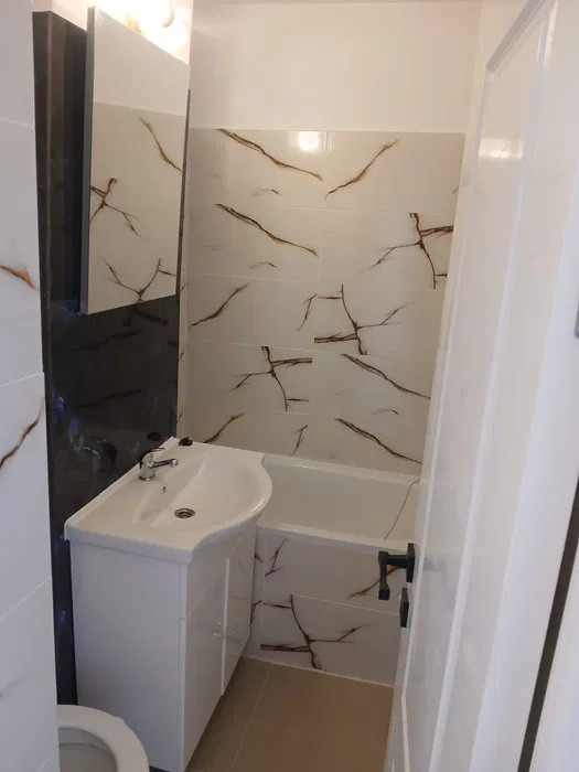 APARTAMENT 3 CAMERE, SEMIDECOMANDAT, ETAJ 2, RENOVAT RECENT, ALEXANDRU