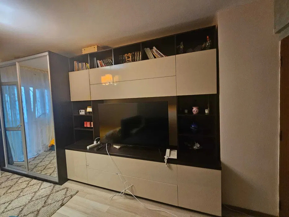 Apartament 2 camere, decomandat, 55 mp,Tatarasi Sud, etajul 1, bloc 1986