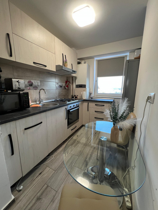 APARTAMENT 2 CAMERE, DECOMANDAT, BLOC NOU, MOBILAT, UTILAT, ETAJ 1, PACURARI