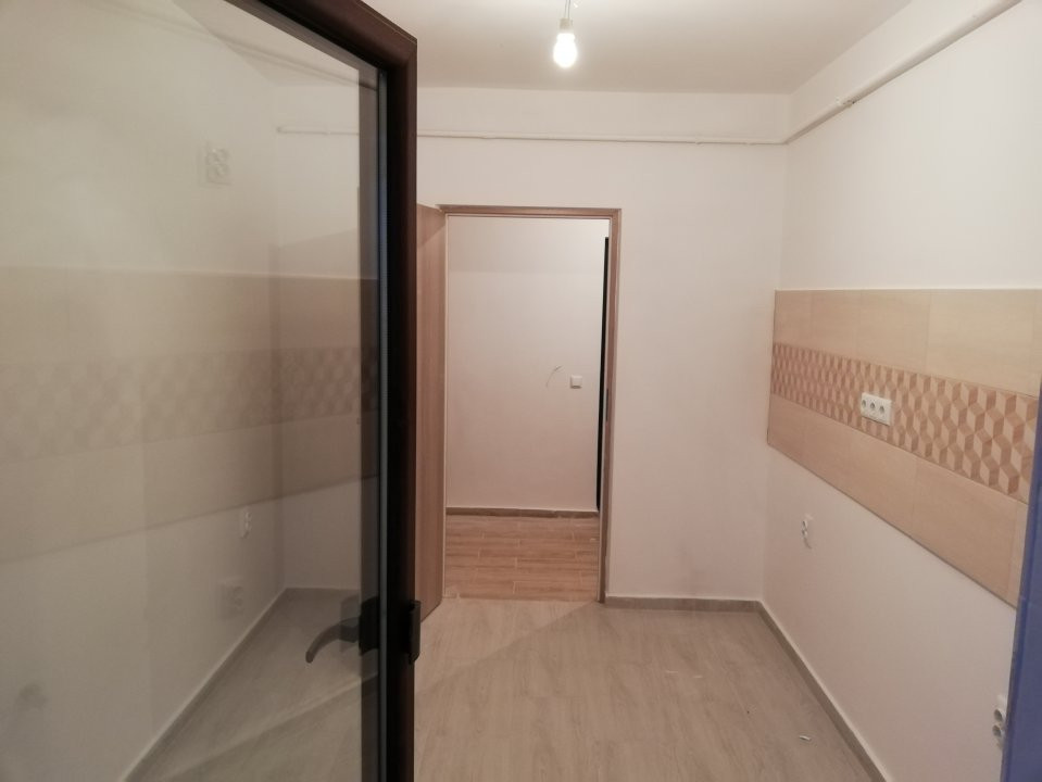 Apartament 1 camera decomandat Popas Pacurari +loc parcare inclus