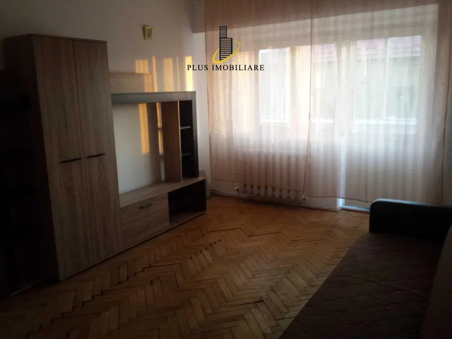 Apartament 3camere decomandat Gara 2 bai 2 balcoane