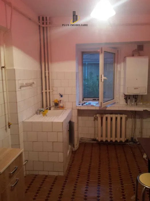 Apartament 3camere decomandat Gara 2 bai 2 balcoane