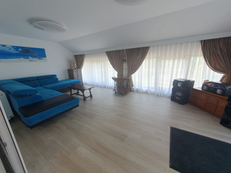 Casa  moderna mobilata cu beci 165mp +3000mp teren Cotnari