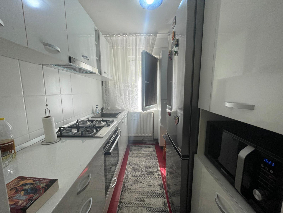 APARTAMENT 3 CAMERE, MOBILAT SI UTILAT, ETAJ 1, MIRCEA, PRIMA CHIRIE