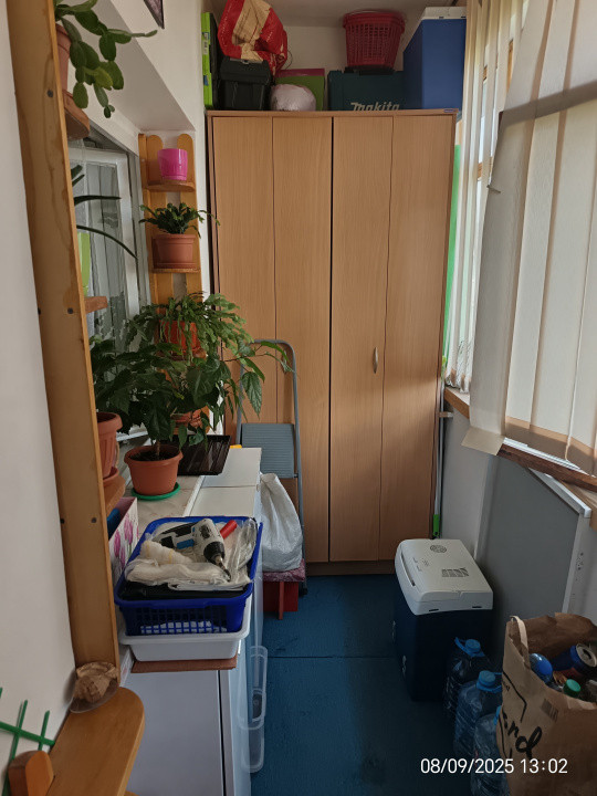 APARTAMENT 3 CAMERE, SEMIDECOMANDAT, PODU ROS, BLOC FARA RISC