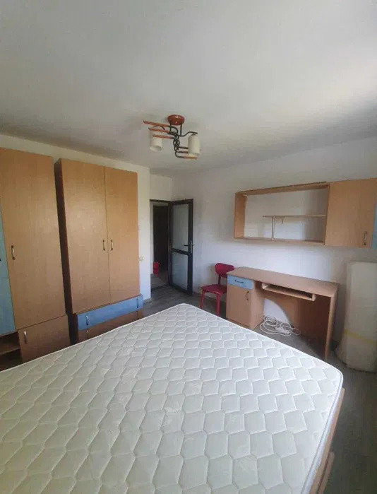 Apartament 2 camere decomandat , Tatarasi Sud, etaj 2 din 4