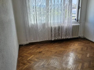 Apartament 2 camere semidecomandat, Podu Ros, bloc fara risc