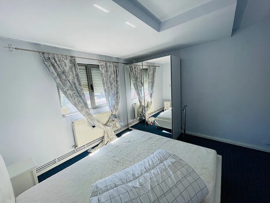 Apartament 2 camere decomandat  aproape de gara