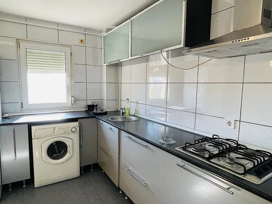 Apartament 2 camere decomandat  aproape de gara