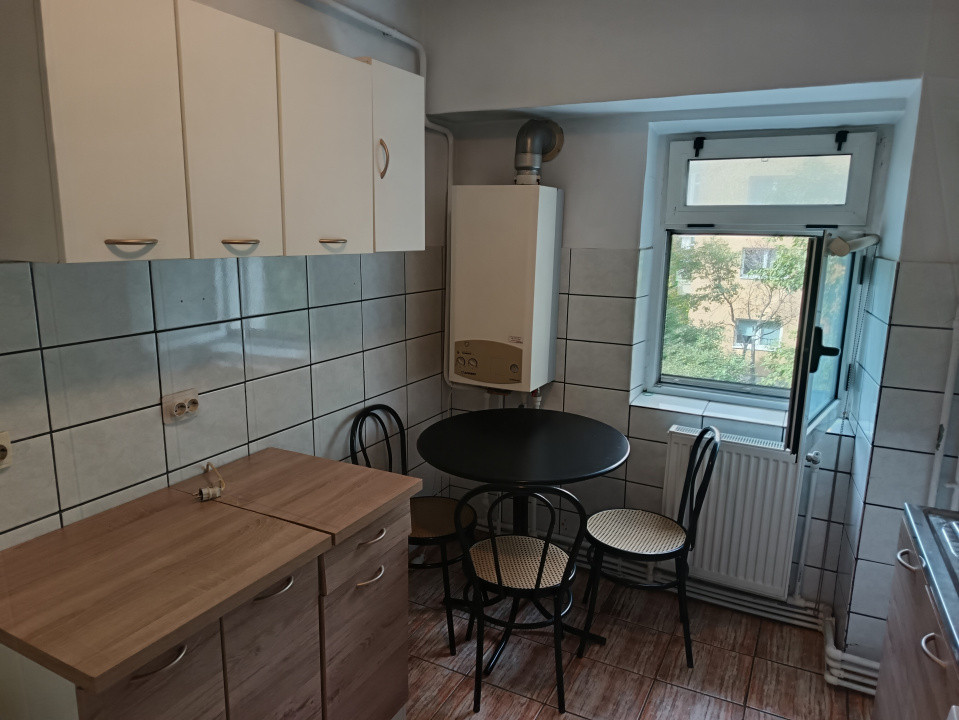 APT 2 CAMERE DECOMANDAT,ETAJ 2,PACURARI