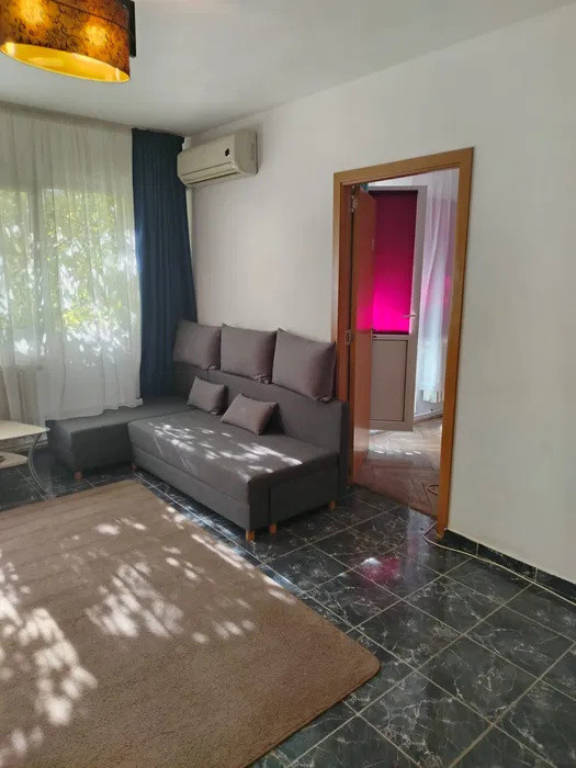 Apartament 2 camere semidecomandat, Podu Ros, bloc fara risc