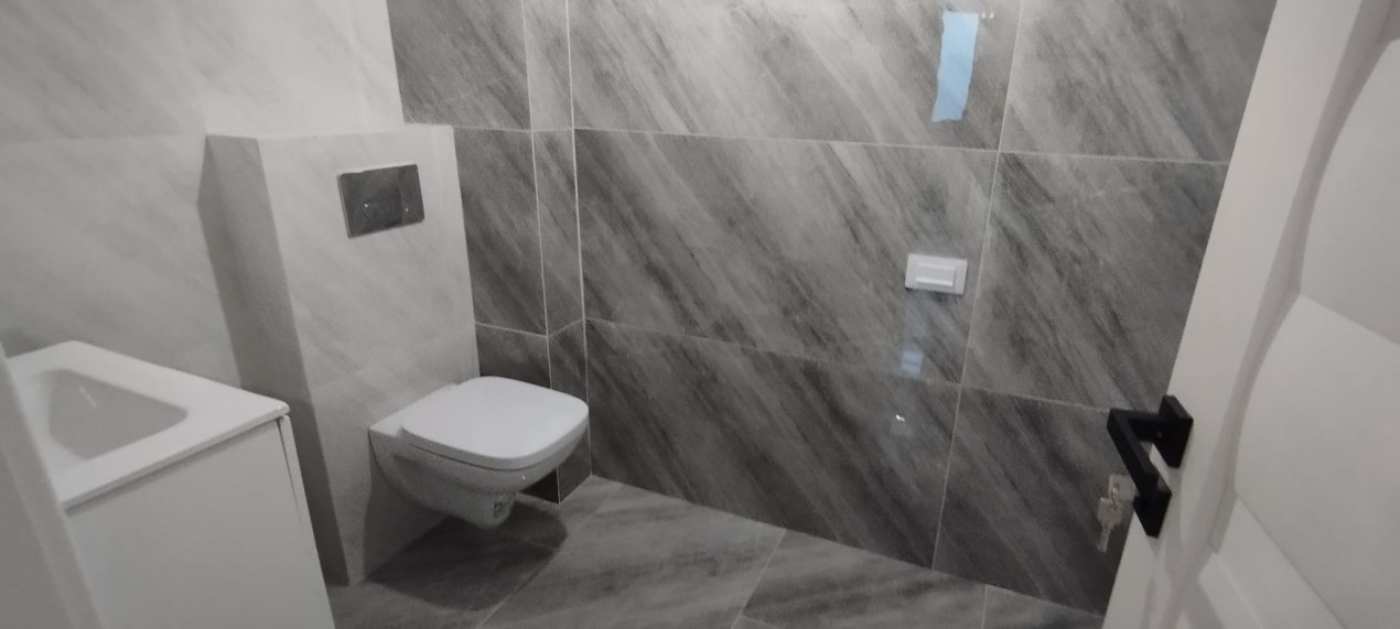 APT. 3 CAMERE, INTABULAT,GRADINA 160 MP + Terasa, TVA INCLUS