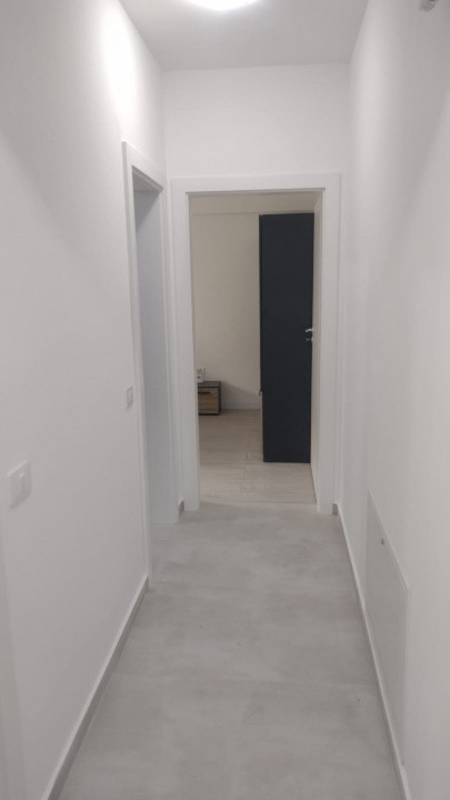 APARTAMENT 2 CAMERE DECOMANDAT,PRIMA CHIRIE MOBILAT, BLOC NOU