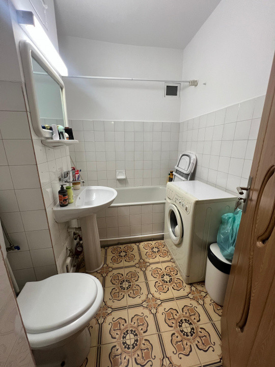 Apartament 1 camera loc parcare Pacurari- Lukoil