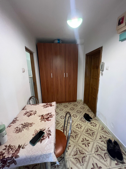 Apartament 1 camera loc parcare Pacurari- Lukoil