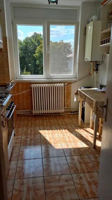Apartament 3 camere, Tatarasi