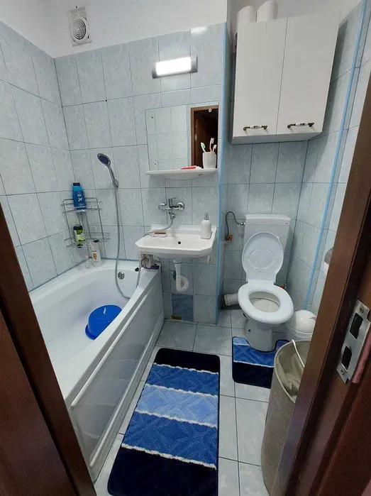 Apartament 2 camere, etajul 3 din 4, Tatarasi, bloc fara risc