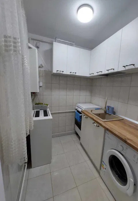 Apartament 2 camere, etajul 3 din 4, Tatarasi, bloc fara risc