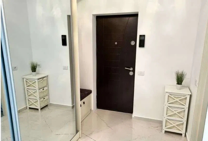Apt 2 camere, bloc nou, etajul 1, mobilat , utilat premium, Popas Pacurari