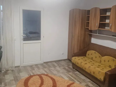 APARTAMENT 1 CAMERA, TATARASI, ETAJ INTERMEDIAR,BLOC FARA RISC
