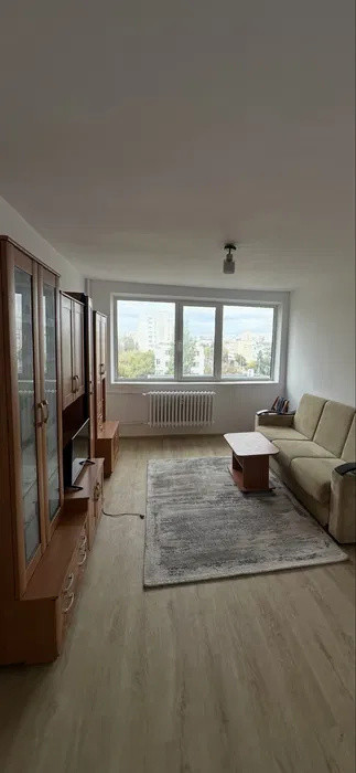 Apartament cu 1 camera, Podu Ros, etaj intermediar