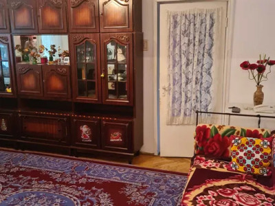 Apartament 2 camere, Tătărași , orientare sudică, etaj 2, bloc fara risc