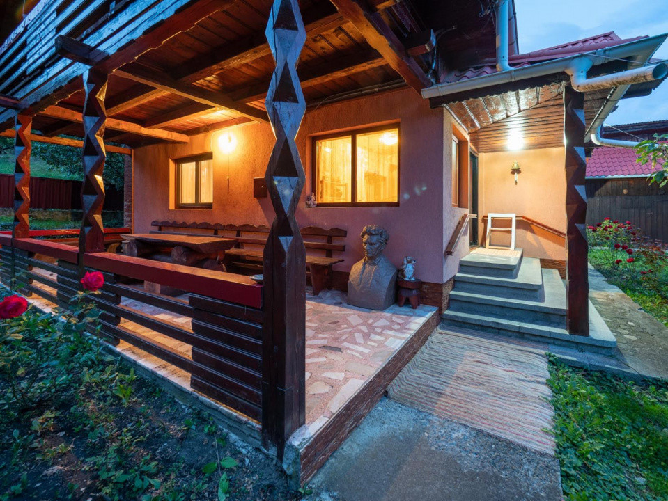 CASA INDIVIDULA CU ETAJ, MOBILATA SI UTILATA, 735 MP TEREN, ACTE LA ZI, SUCEVITA