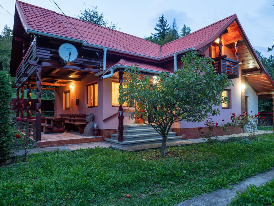 CASA INDIVIDULA CU ETAJ, MOBILATA SI UTILATA, 735 MP TEREN, ACTE LA ZI, SUCEVITA