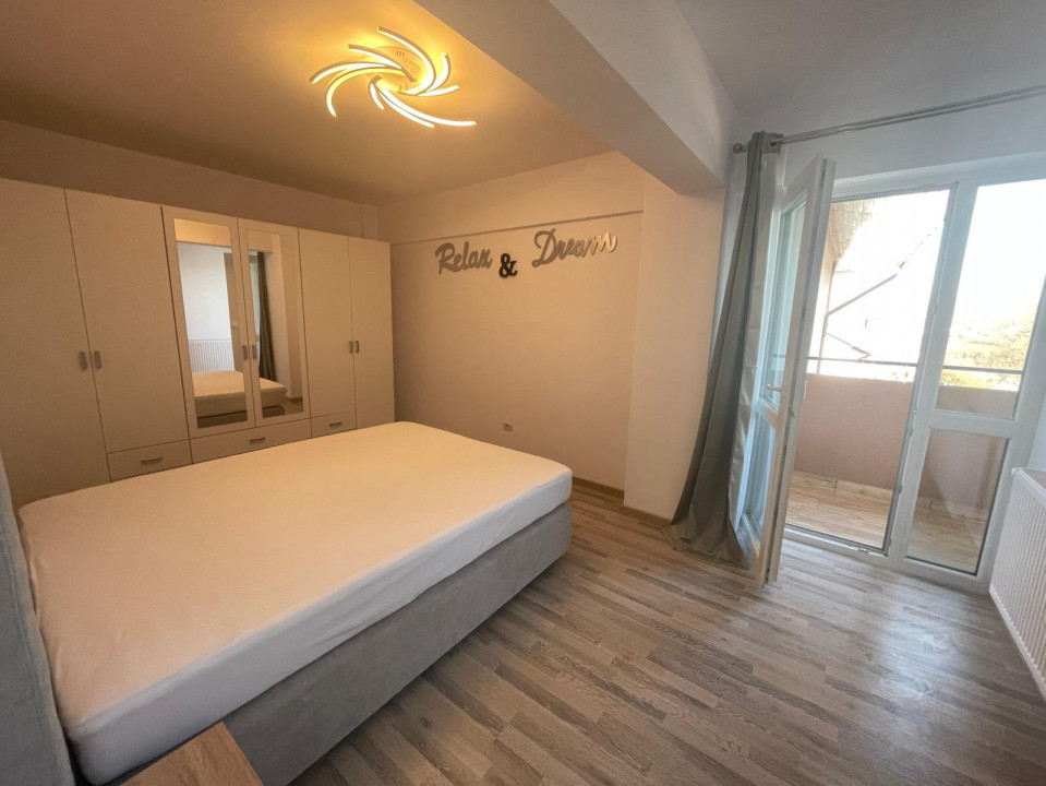 APARTAMENT 2 CAMERE, MOBILAT SI UTILAT, PRIMA CHIRIE, TOTUL NOU, 