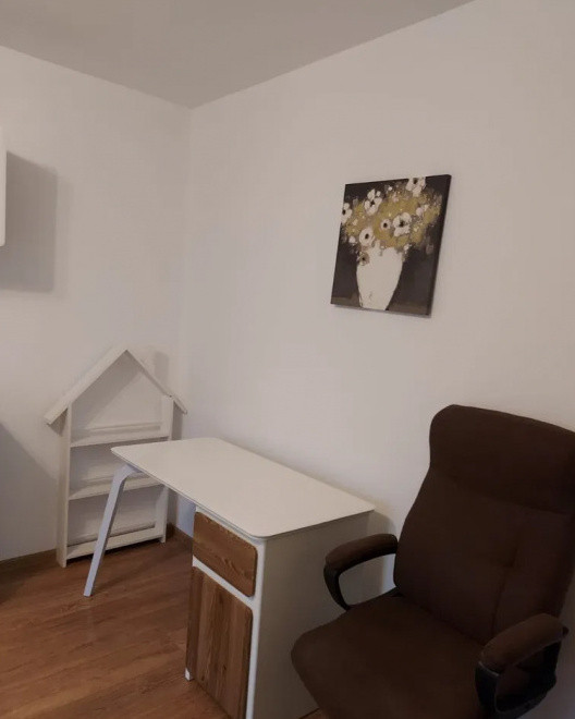 Apt. 2 camere decomandat, Valea Lupului, etajul 1 din 2, loc de parcare inclus