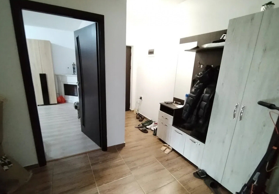 APARTAMENT 2 CAMERE, DECOMANDAT, VALEA LUPULUI