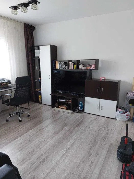 APARTAMENT 2 CAMERE, BLOC FARA RISC, MOBILAT SI UTILAT, LIFT, ALEXANDRU