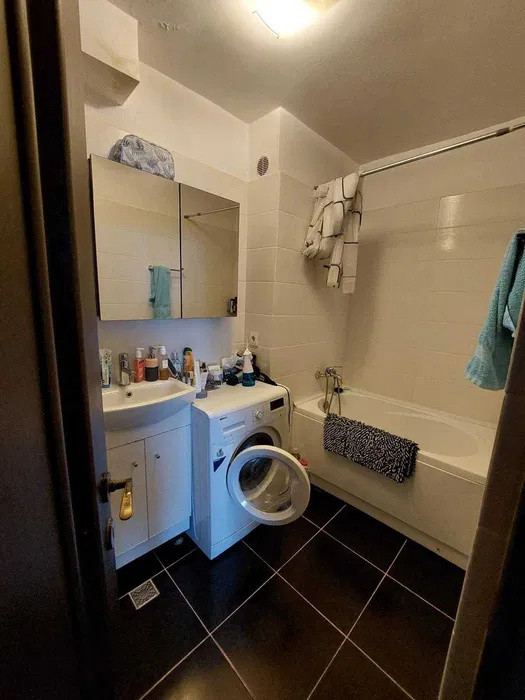 APARTAMENT 2 CAMERE, BLOC FARA RISC, MOBILAT SI UTILAT, LIFT, ALEXANDRU