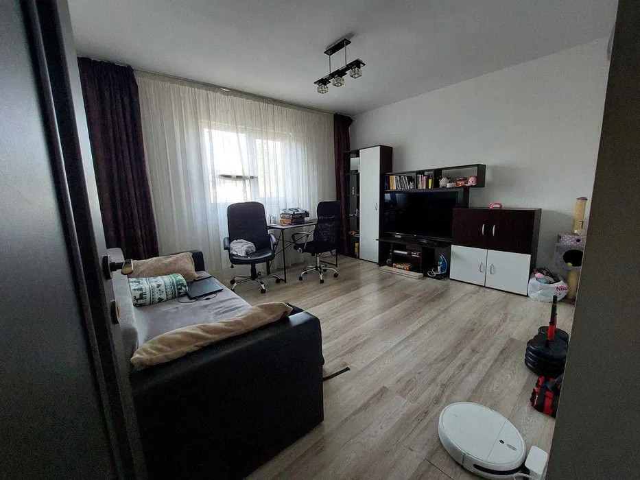 APARTAMENT 2 CAMERE, BLOC FARA RISC, MOBILAT SI UTILAT, LIFT, ALEXANDRU
