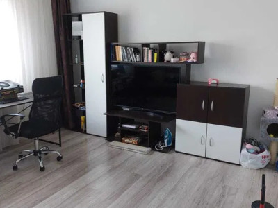 APARTAMENT 2 CAMERE, BLOC FARA RISC, MOBILAT SI UTILAT, LIFT, ALEXANDRU