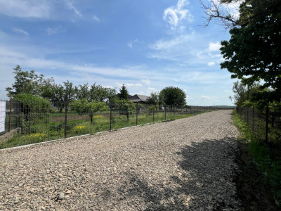 Teren intravilan rezidential Horlesti Rediu 680mp