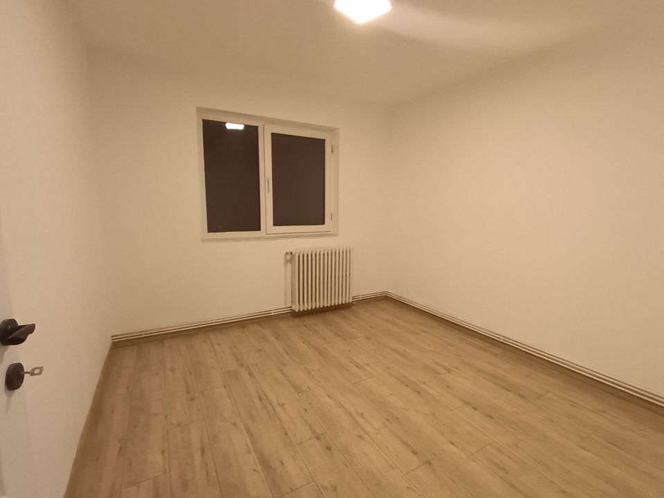 APARTAMENT 2 CAMERE, RENOVAT RECENT, BLOC FARA RISC, MIRCEA CEL BATRAN