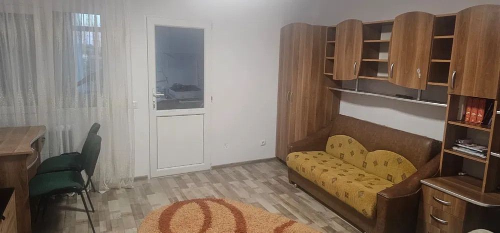 APARTAMENT 1 CAMERA, TATARASI, ETAJ INTERMEDIAR,BLOC FARA RISC