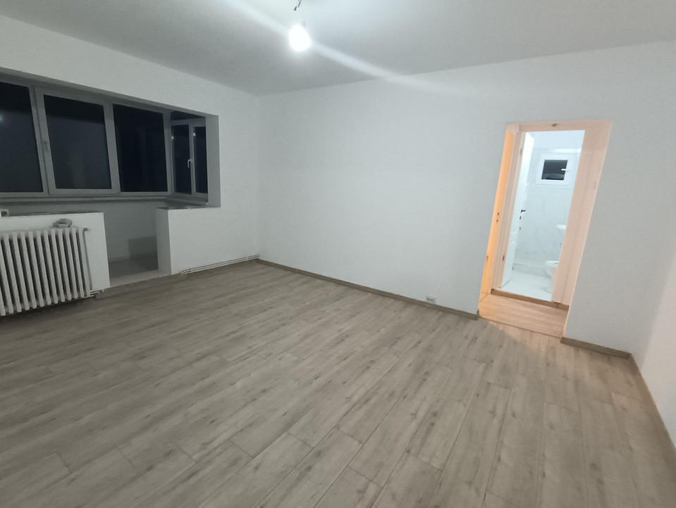 APARTAMENT 2 CAMERE, RENOVAT RECENT, BLOC FARA RISC, MIRCEA CEL BATRAN