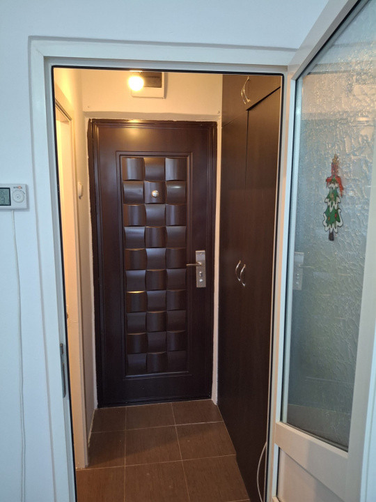 GARSONIERA, 17 M.P, ZONA PODU ROS-TESATURA, MOBILATA SI UTILATA