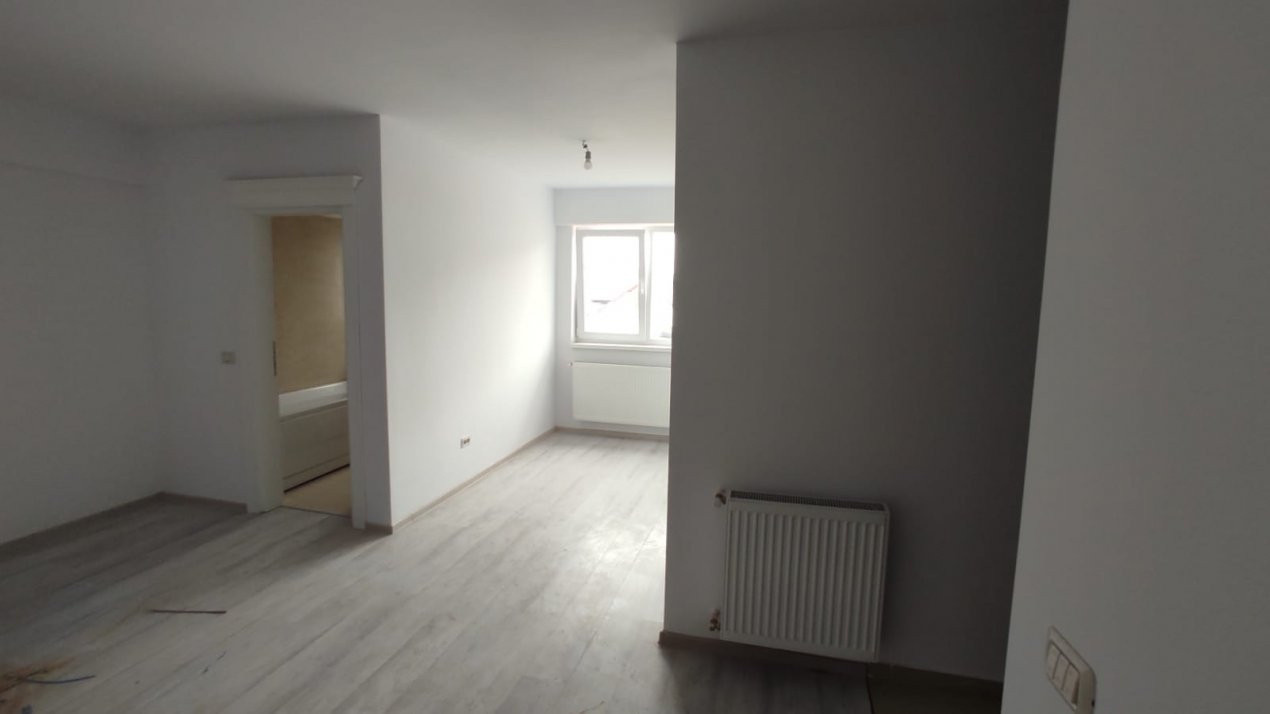 APARTAMENT 1 CAMERA, BLOC NOU, INTABULAT