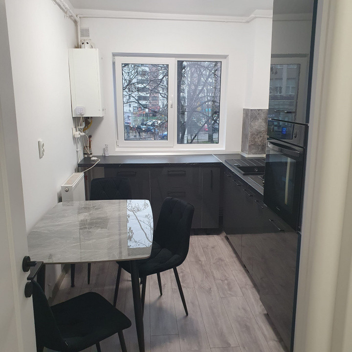 Apartament 2 camere, Tătărași , orientare sudică, etaj 2